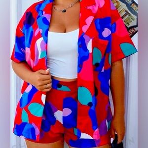 Floral Print Drop Shoulder Blouse & shorts